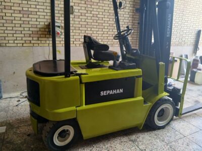 مشکلات رایج در تعمیرات لیفتراک و راه‌های مقابله با آن‌ها